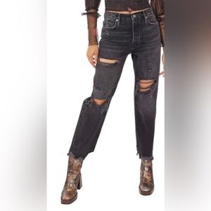 * FREE PEOPLE * We The Free Tapered Baggy Denim Jeans (29 sized really small)
